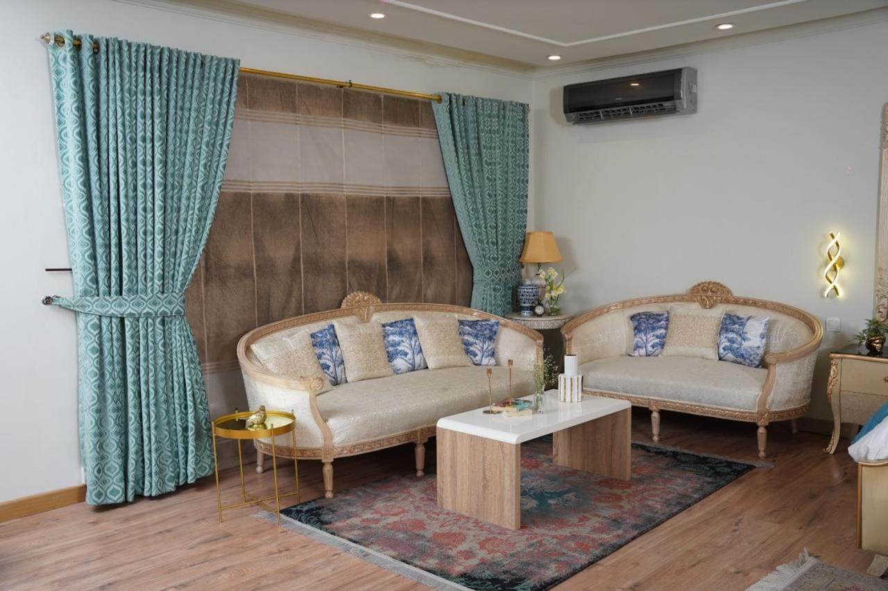 Grace Boutique Hotel Islamabad Exteriör bild