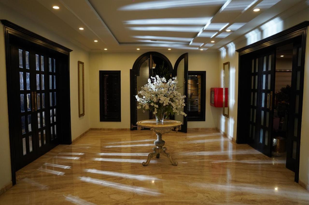 Grace Boutique Hotel Islamabad Exteriör bild