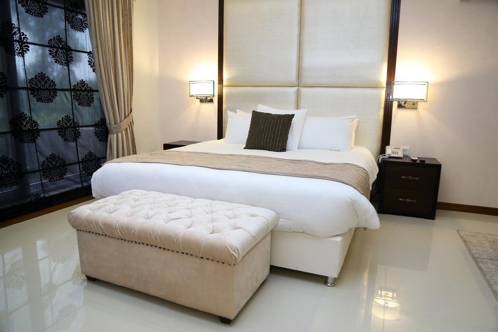 Grace Boutique Hotel Islamabad Exteriör bild